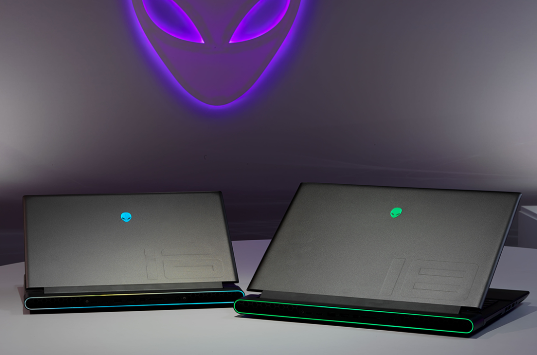 Notebooky Dell Alienware M16 a M18