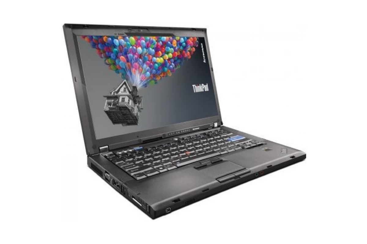 ThinkPad T400, který zrušil poměr stran 4 : 3 u hlavních ThinkPadů.